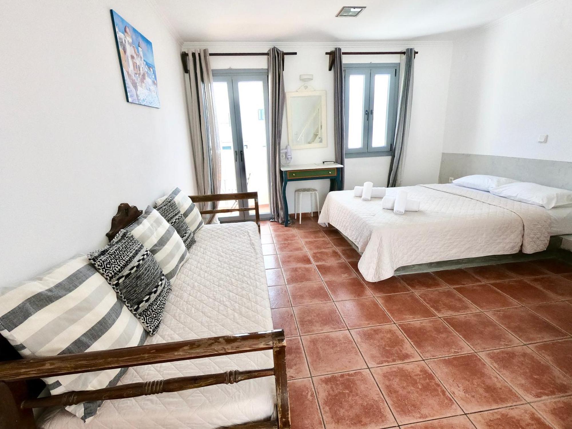 Anny Studios & Rooms Perissa Beach Zewnętrze zdjęcie