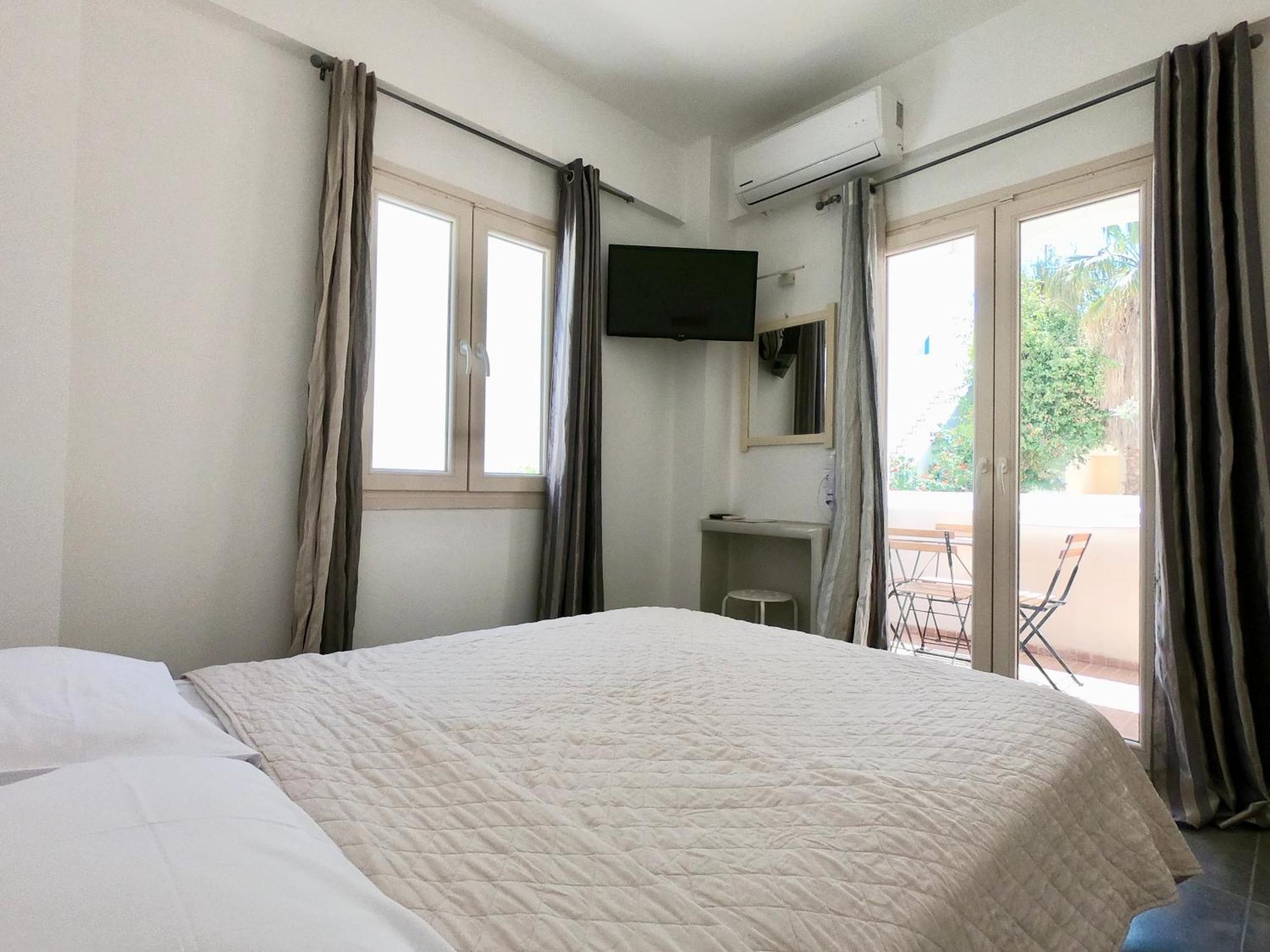 Anny Studios & Rooms Perissa Beach Zewnętrze zdjęcie